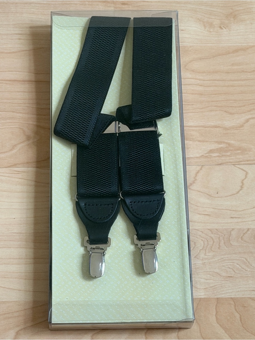 Trafalgar Nordstrom Classic Solid Color Convertible Suspenders (Braces) Sealed